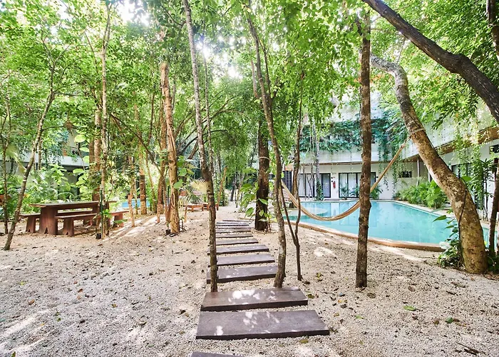 Apartment Jungle Penthouse With 2 Pools And Private Rooftop Terrace *